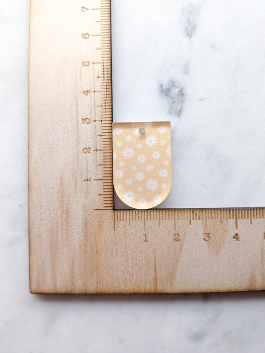 Clear Acrylic - 3cm Arch - 1 Hole - Pastels - 32