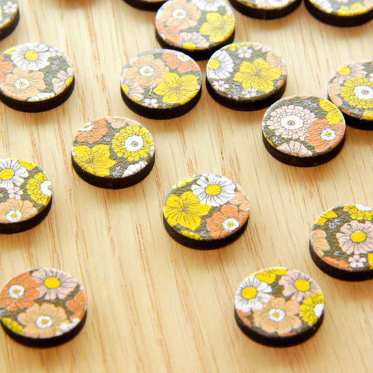 Wood - 15mm Circle- Studs - Groovy - 03