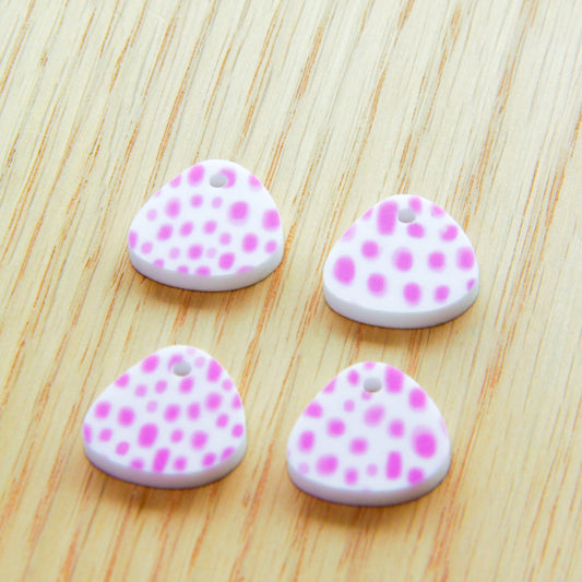 White Acrylic - 2cm - Pebble - Watercolour - 89