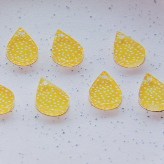 Clear Acrylic - 2cm Teardrop - 1 Hole - Sunflower - 02