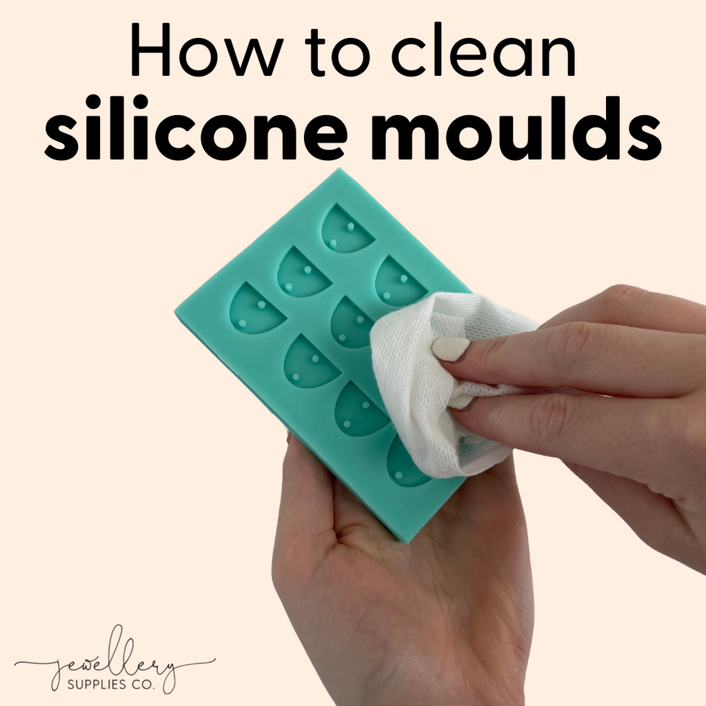 How to clean your silicone moulds after a resin pour