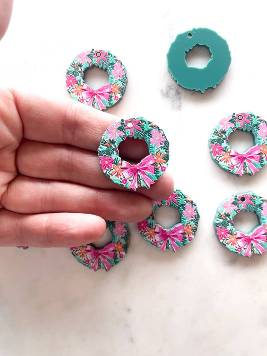 Medium - Flower Wreath on Forest Green Acrylic - 1 pair(2pcs)