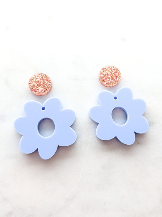 Flower Donut Dangle - Cool Lilac - 1 pair