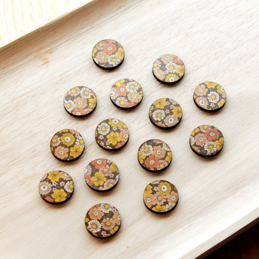 UV printed wood earring studs - 20mm circle transparent print, Groovy - jewellery making