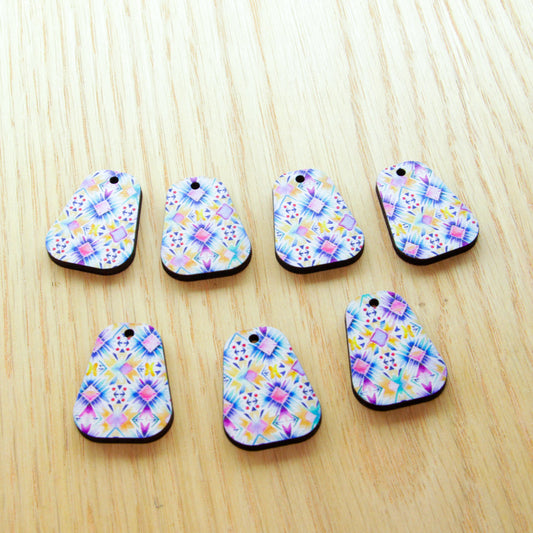 Wood - 3cm Bell - 1 hole - Boho - 46