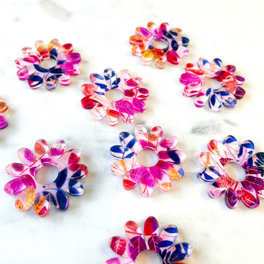 UV printed clear acrylic earring blanks - 3cm daisy with large hole, Bold Floral - jewellery making