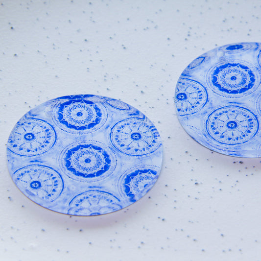 Clear Acrylic - 4cm Circle - 1 Hole - Shibori - 03