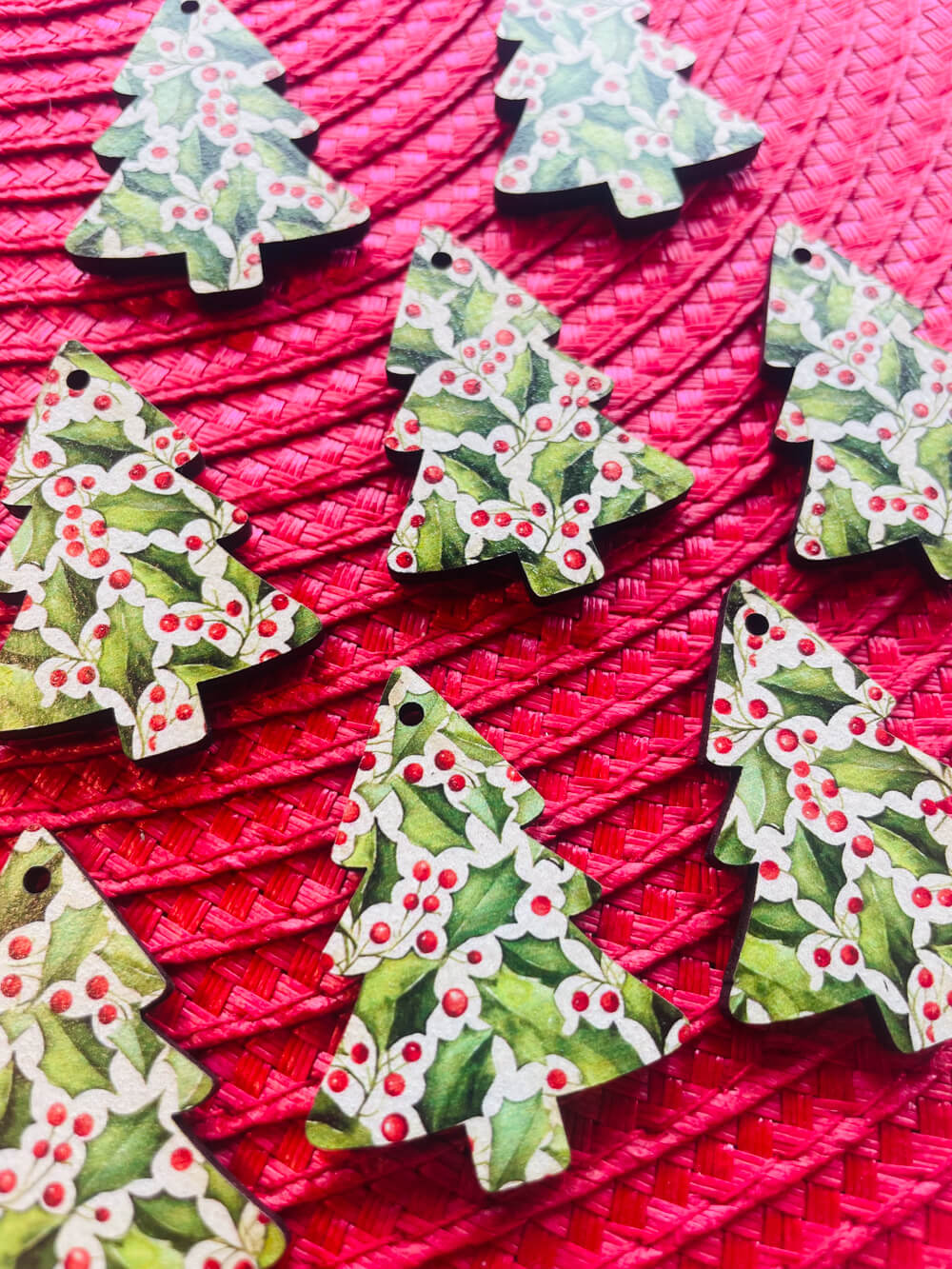 UV printed wood earring blanks - 4cm tree, Christmas - jewellery making