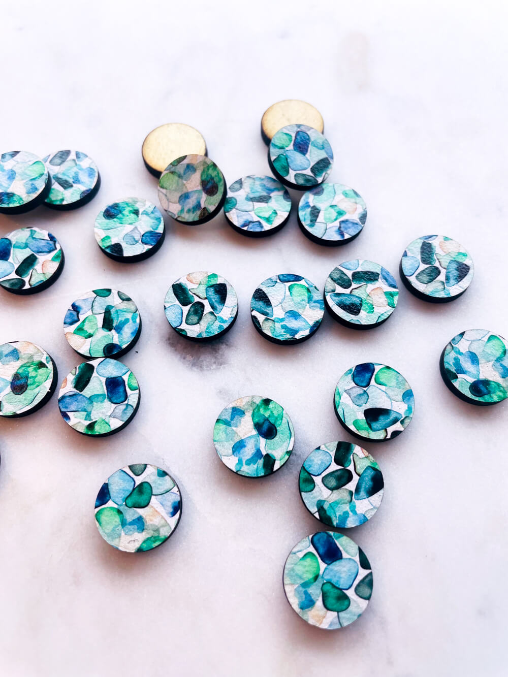 Wood - 15mm Circle- Studs - Watercolour - 61