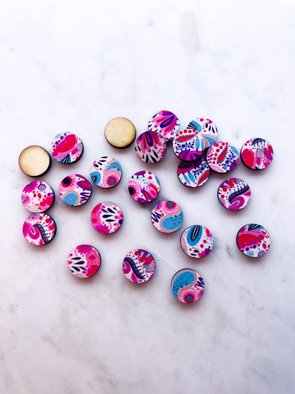 Wood - 15mm Circle- Studs - Bold Floral - 19