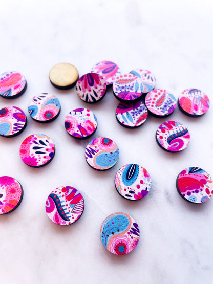 Wood - 15mm Circle- Studs - Bold Floral - 19