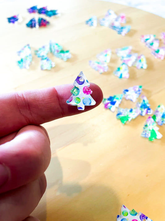 Clear Acrylic - 2cm Christmas Tree - 1 Hole - Christmas - 02