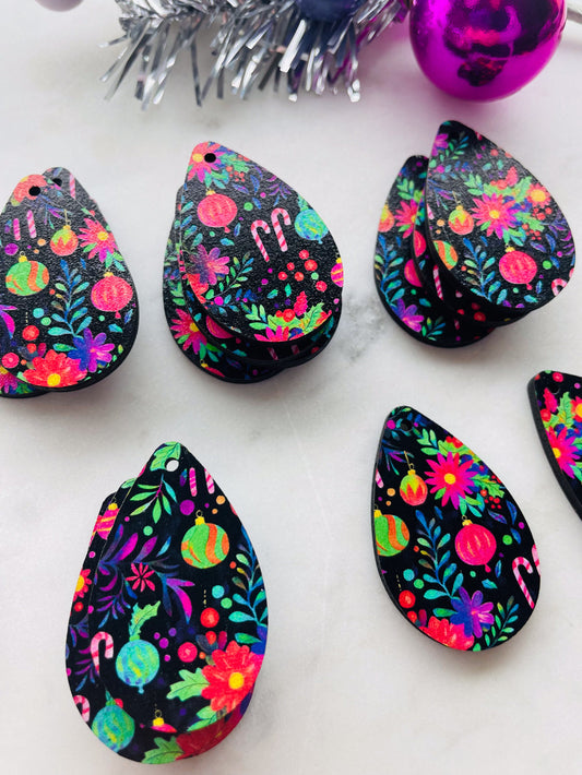 UV printed wood earring blanks - 4cm teardrop 2, Christmas - jewellery making