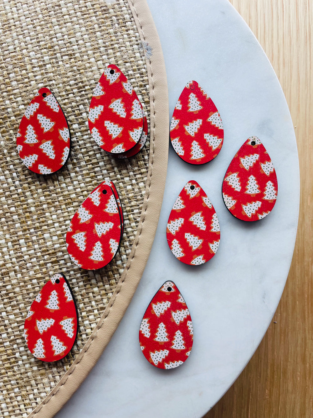 UV printed wood earring blanks - 4cm teardrop 2, Christmas - jewellery making