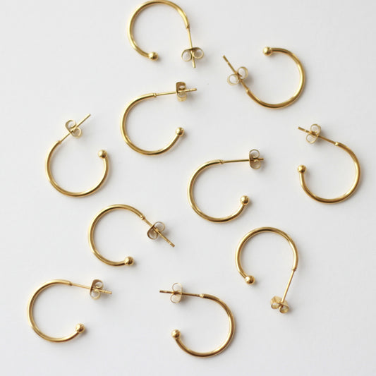 18mm Gold Plain 3/4 Hoop Earrings, 2mm Thick, Stainless Steel (304)