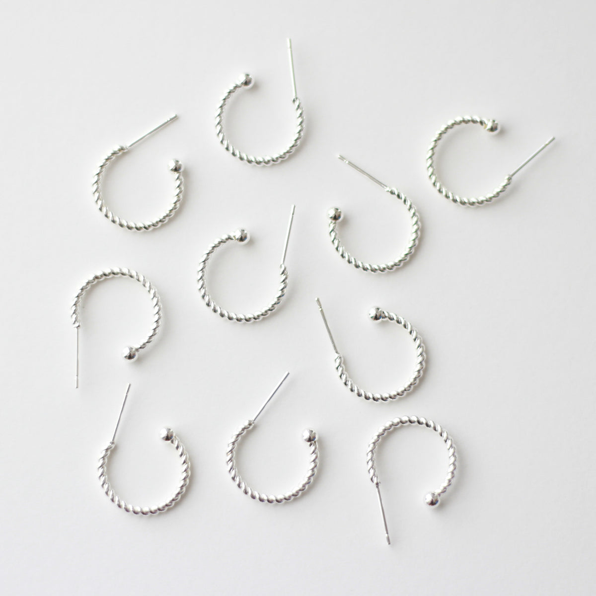 18mm Silver Twisted 3/4 Hoop Earrings, 2mm Thick, Stainless Steel (304)