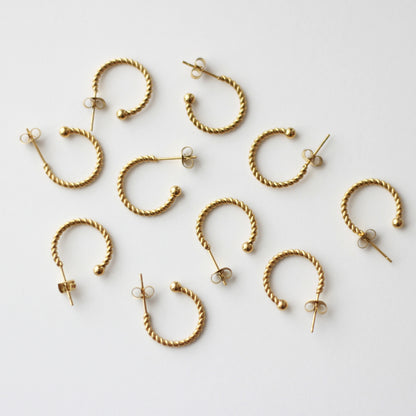 18mm Gold Twisted 3/4 Hoop Earrings, 2mm Thick, Stainless Steel (304)
