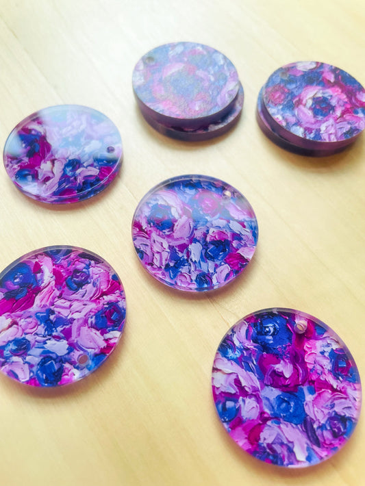 3cm Circle -  Clear Acrylic - 1 Hole -  Paint - 08