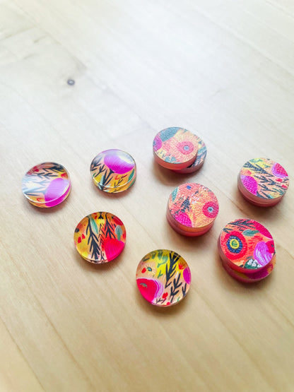 Clear Acrylic - 1.5cm Circle - Studs - Bold Floral - 74