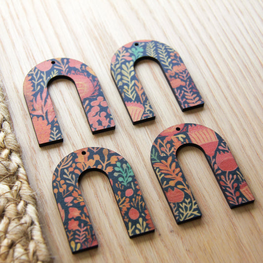 Horseshoe Shape - Natural Look Print in Australiana - 119