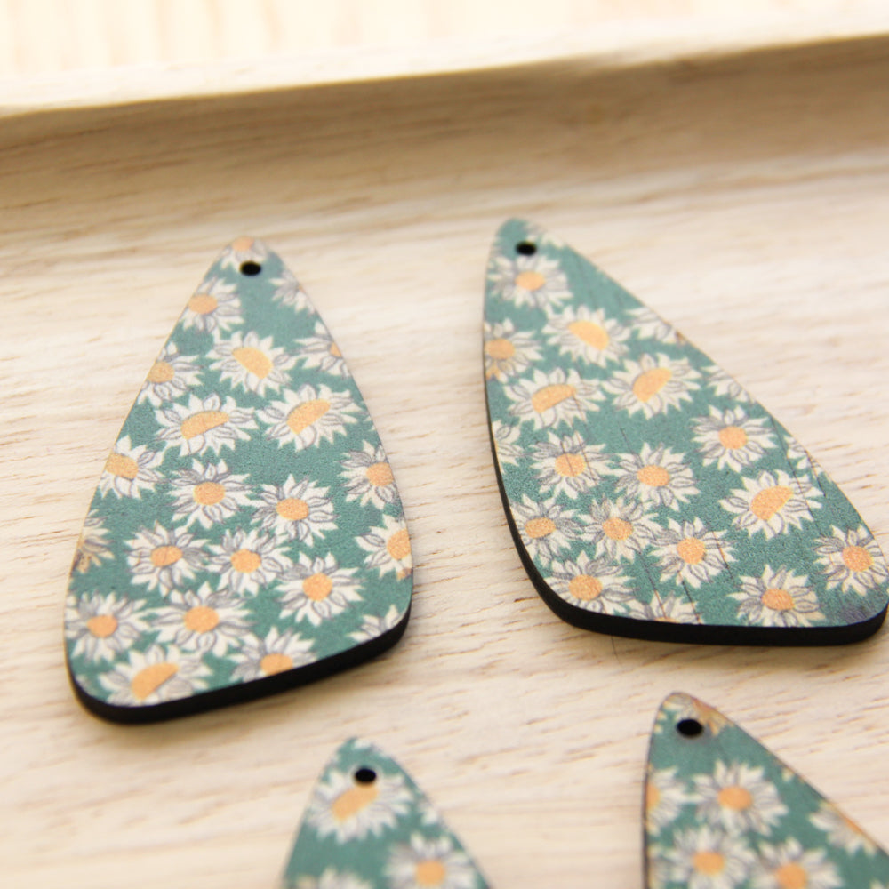 Irregular Shape -  Natural Look Print in Sunflower - 06