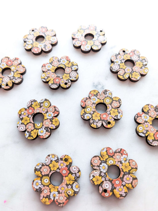 UV printed wood earring blanks - 3cm flower with large hole, Groovy - jewellery making
