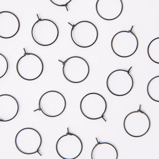15mm Black Hoop Earrings in Stainless Steel (304)
